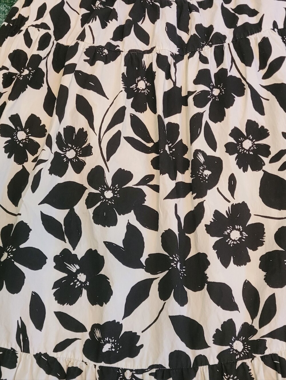Black & White Floral Cotton Two-Piece Set - Crop Top & Maxi Skirt - Picture 3 of 8